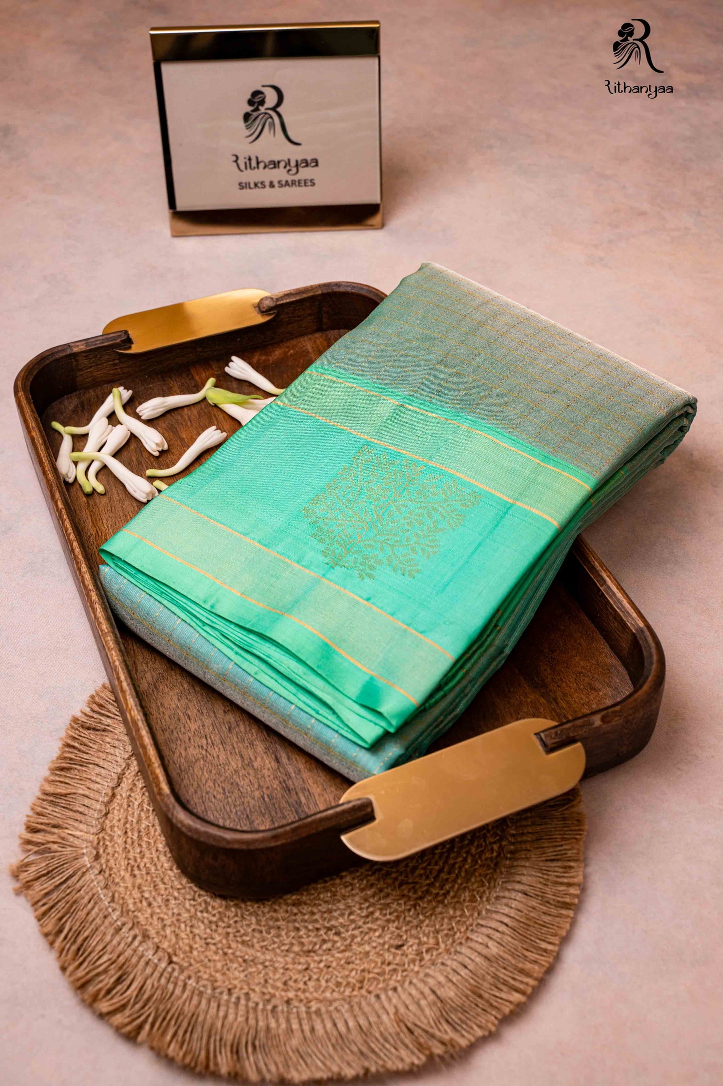 Vaarnika Mint Green - Pure Soft Silk