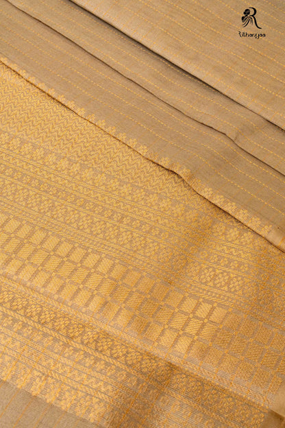 Vaarnika Champagne Gold - Pure Soft Silk