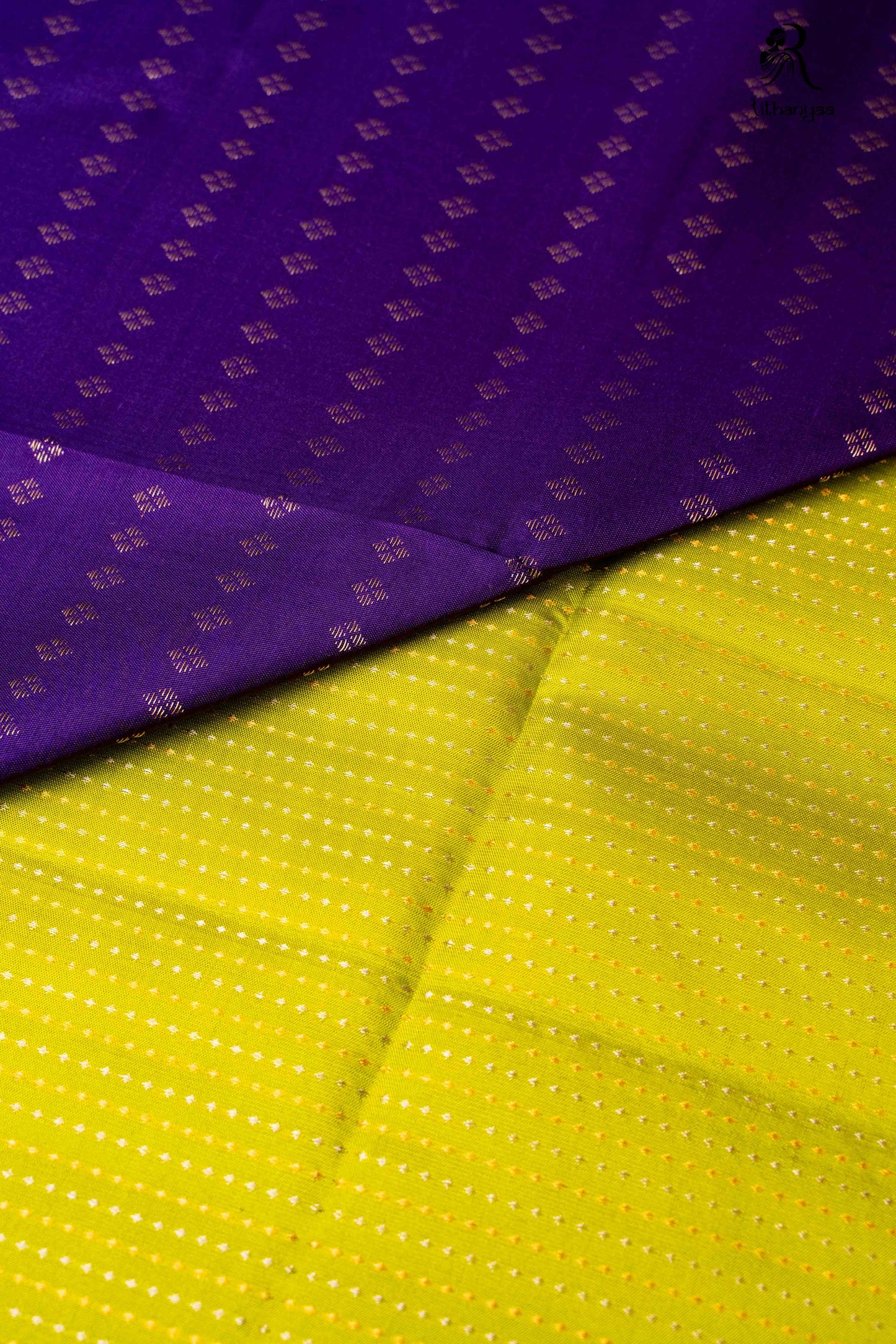 Meghavarnika Fresh Green - Pure Soft Silk