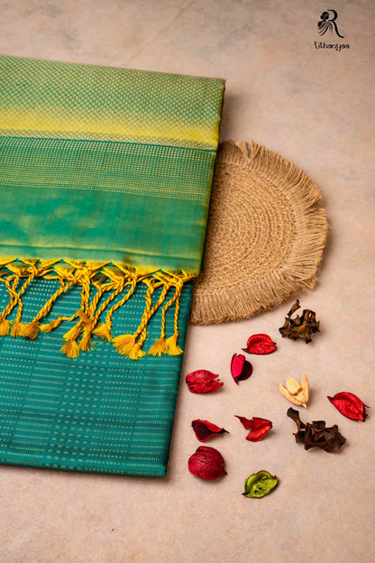 Raktabha Vastra lime green and teal blue - Pure Soft Silk