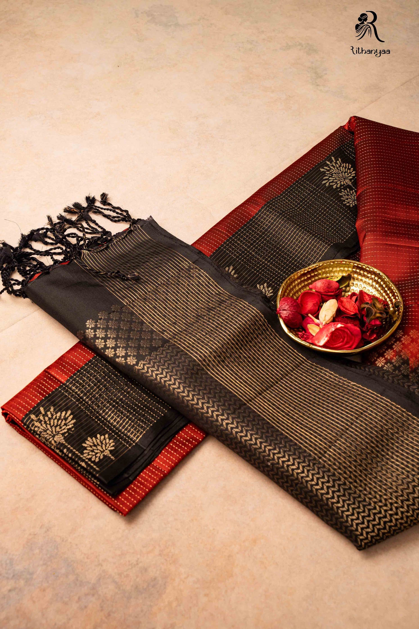Raktabha Vastra jet black and red - Pure Soft Silk